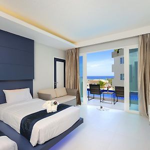 Deluxe Double or Twin Room Pool Access